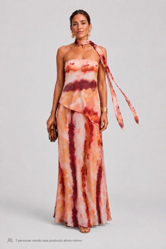 Vestido largo estampado con escote