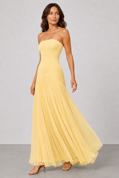 Vestido con diseño de hombros descubiertos